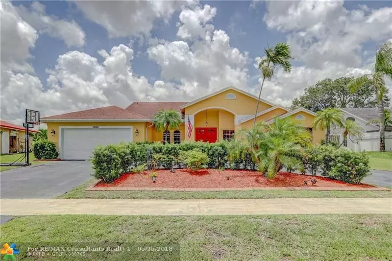 7060 SW 20th St, Plantation, FL 33317