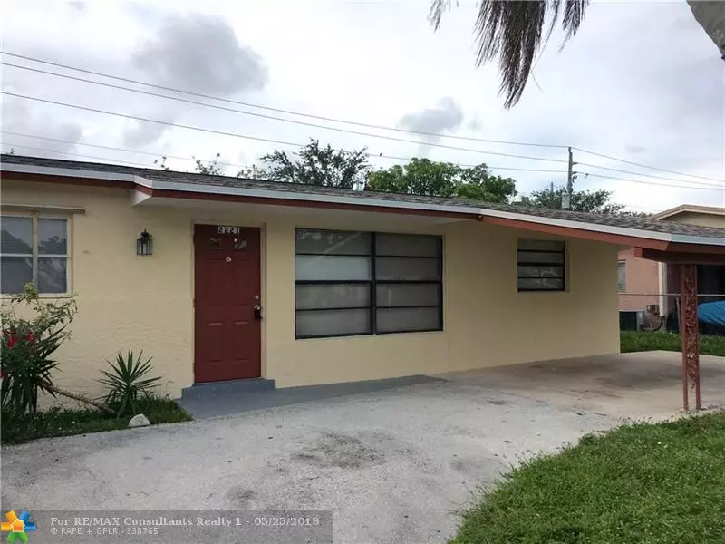 2221 NW 10th Ct, Pompano Beach, FL 33069