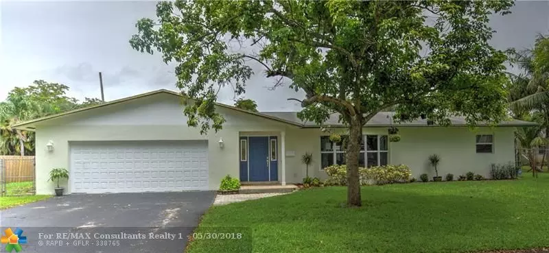 661 Glenwood Ln, Plantation, FL 33317