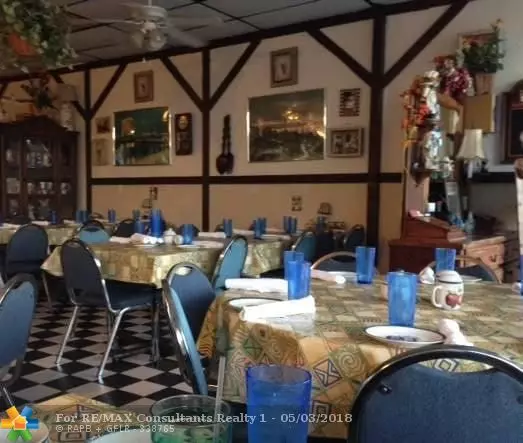 Sunrise, FL 33351,8318 W Oakland Park Blvd
