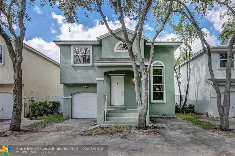 Plantation, FL 33324,9930 NW 2nd Ct