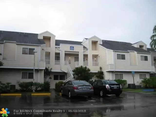 Lauderdale Lakes, FL 33309,3469 NW 44th St  #206