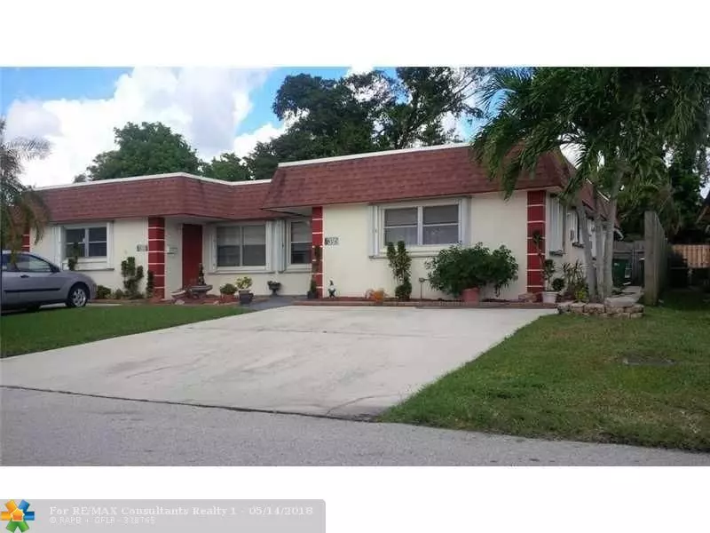 Tamarac, FL 33321,7395-7397 NW 76th Ct