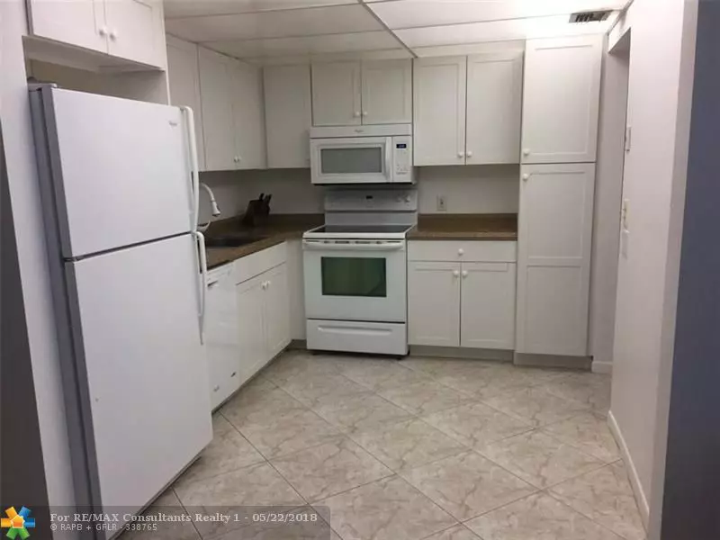 Deerfield Beach, FL 33441,700 SE 2nd Ave  #314