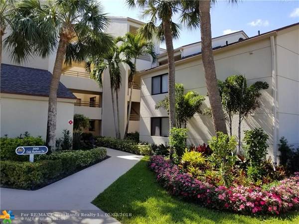 327 Oak Harbour Dr  #327, Juno Beach, FL 33408