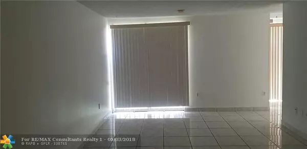 Sunny Isles Beach, FL 33160,17560 Atlantic Blvd  #114