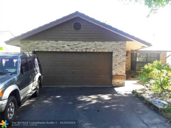 2477 92 AVENUE, Coral Springs, FL 33065