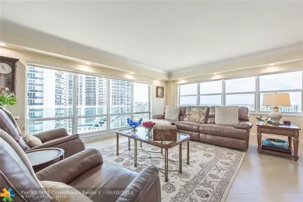 Fort Lauderdale, FL 33308,3400 Galt Ocean Dr  #1710S