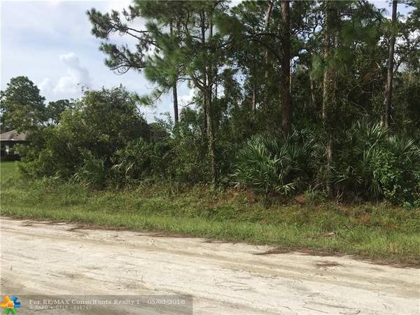 14827 N 82nd st, Loxahatchee, FL 33480