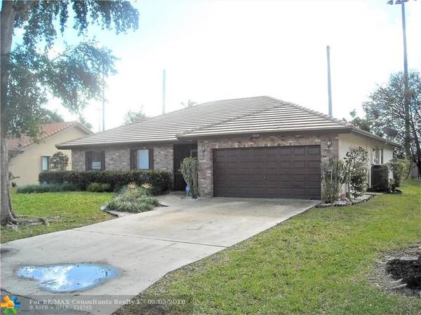 7010 NW 38th St, Coral Springs, FL 33065