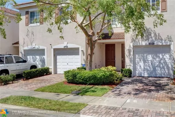 Tamarac, FL 33321,8709 Cypress Walk Ct  #8709