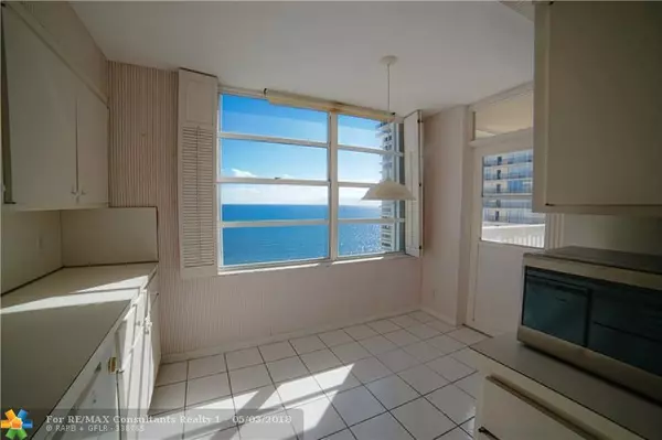 Fort Lauderdale, FL 33308,4300 N Ocean Blvd  #17A