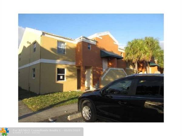2457 NW 56th Av  #4-101,  Lauderhill,  FL 33313