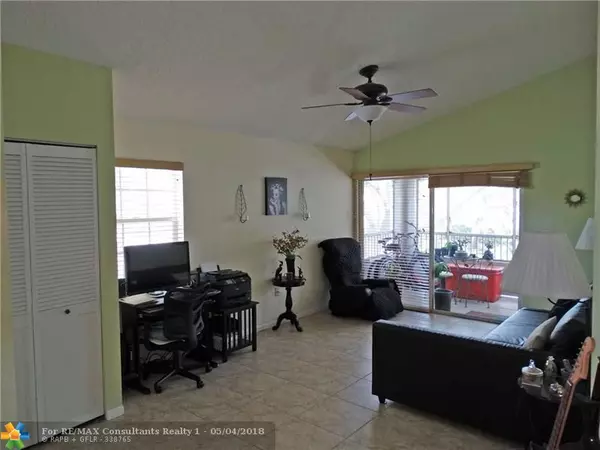 Oakland Park, FL 33309,2810 N Oakland Forest Dr  #201