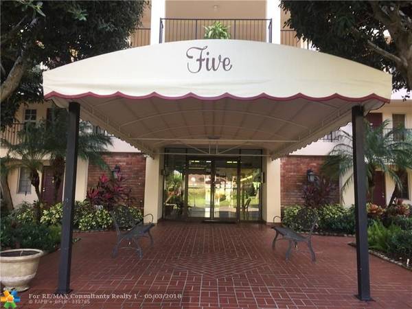 2950 N Palm Aire Dr  #605, Pompano Beach, FL 33069