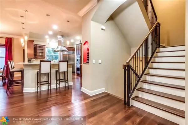 Fort Lauderdale, FL 33301,1402 SE 2nd St  #REAR