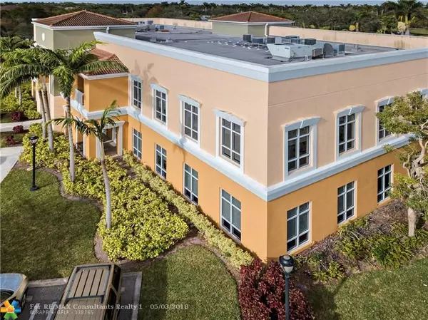 6250 Coral Ridge Dr, Coral Springs, FL 33076