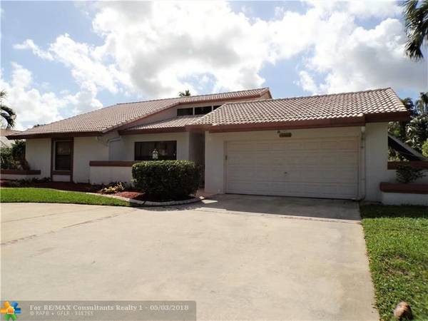 10888 NW 7th St, Coral Springs, FL 33071