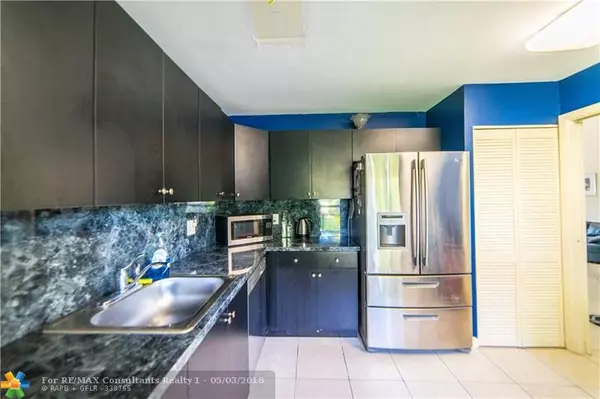 Davie, FL 33314,7501 SW 28th St  #33