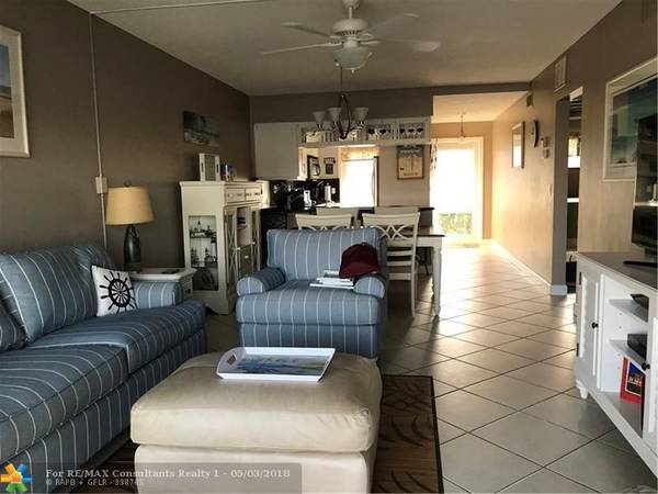 Pompano Beach, FL 33060,750 Pine Dr  #2