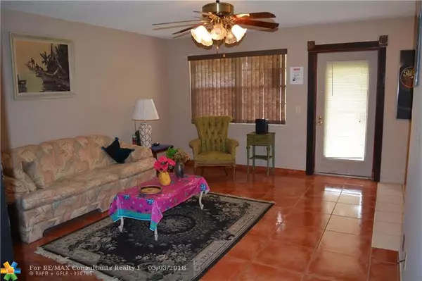 Deerfield Beach, FL 33442,39 Markham B  #39