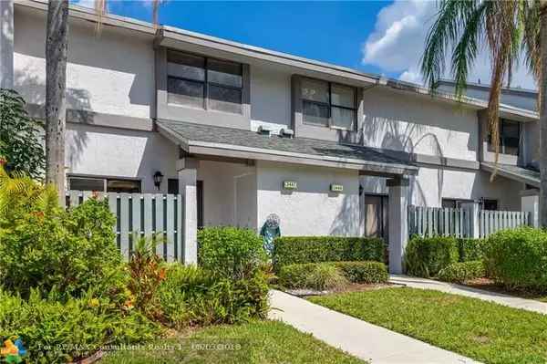 Coconut Creek, FL 33066,3447 Carambola Cir  #3447