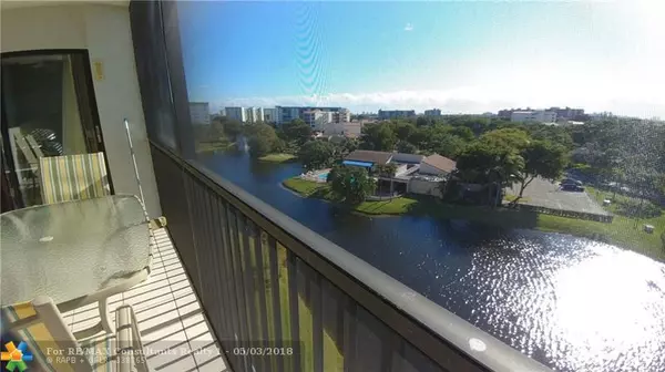 2334 S Cypress Bend Dr  #710, Pompano Beach, FL 33069