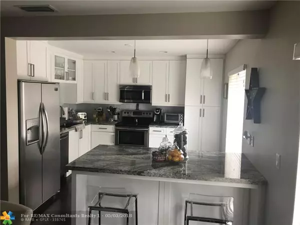 Davie, FL 33331,4842 Grapevine Way  #4842