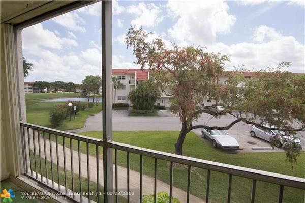 311 S Hollybrook Dr  #201, Pembroke Pines, FL 33025
