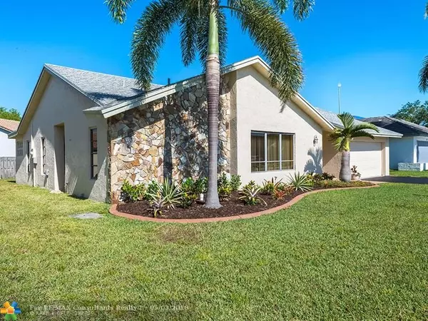 701 NW 102nd, Plantation, FL 33324