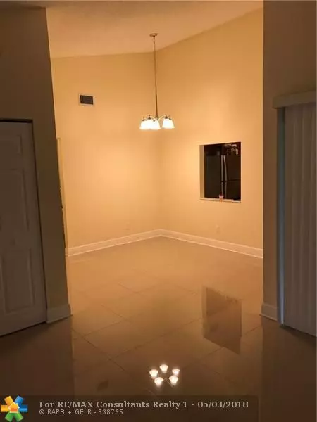 West Palm Beach, FL 33417,4367 Willow Pond Circle  #4367