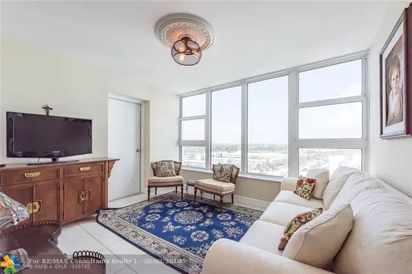 Lauderdale By The Sea, FL 33062,1620 S Ocean Blvd  #12c