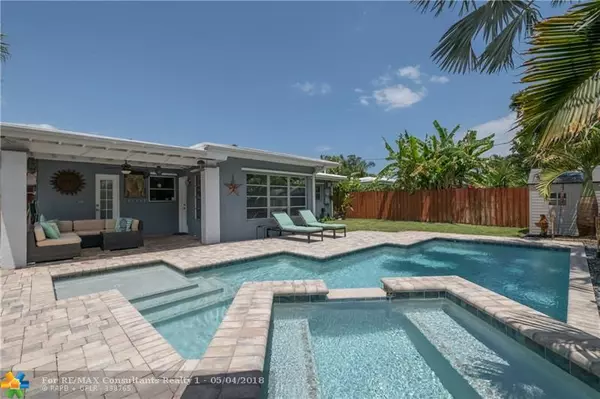 102 NE 29th St, Wilton Manors, FL 33334