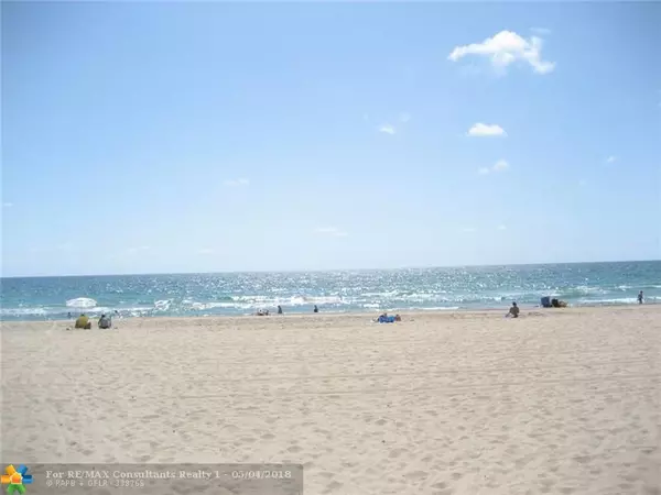 Lauderdale By The Sea, FL 33308,4561 Bougainvilla Dr