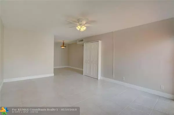 Coral Springs, FL 33065,2601 Riverside Dr  #1