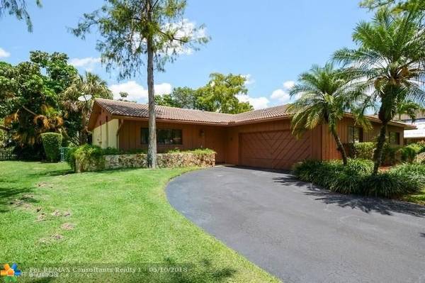 8357 NW 14th Ct, Coral Springs, FL 33071