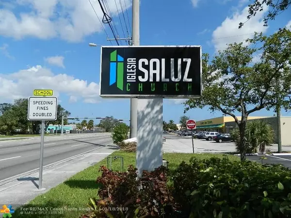 Oakland Park, FL 33311,2414 W Oakland Park Blvd