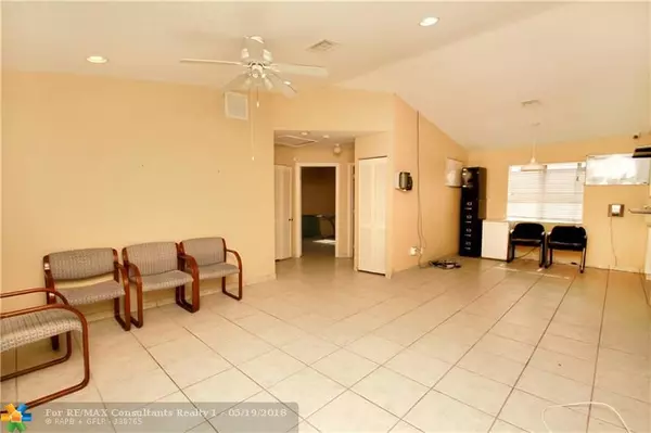 Fort Lauderdale, FL 33315,305 SW 16th St