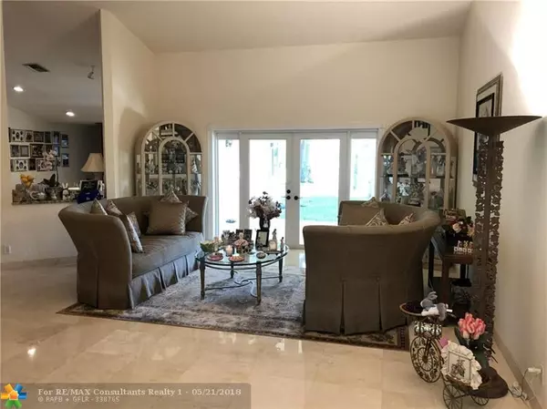 Delray Beach, FL 33445,2870 Sabalwood Ct