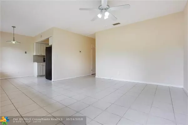 Oakland Park, FL 33334,3421 NE 15th Ave  #7