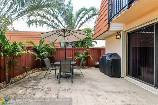 Deerfield Beach, FL 33442,2872 Waterford Dr  #2872