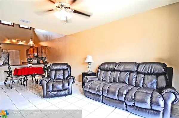 Miramar, FL 33023,6952 SW 38th Ct  #6952