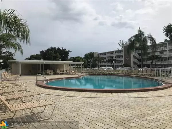 Deerfield Beach, FL 33442,153 Ventnor J  #153