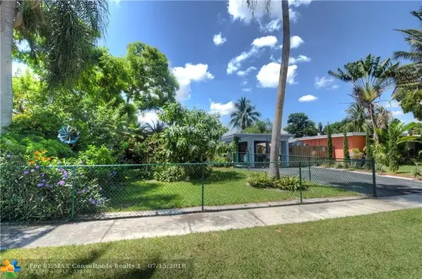 Pompano Beach, FL 33060,284 SW 11th St