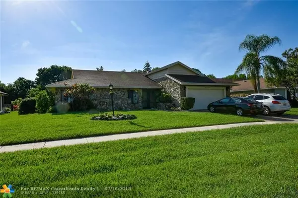 Boca Raton, FL 33428,21038 Shady Vista Ln