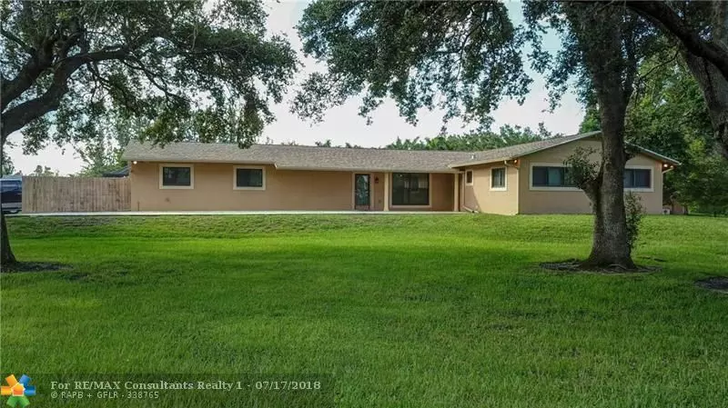 13801 Mustang Trl, Southwest Ranches, FL 33330