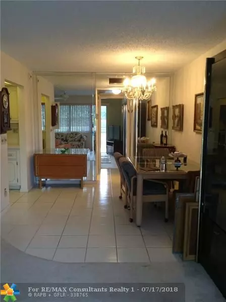 Deerfield Beach, FL 33442,2112 Cambridge E  #2112