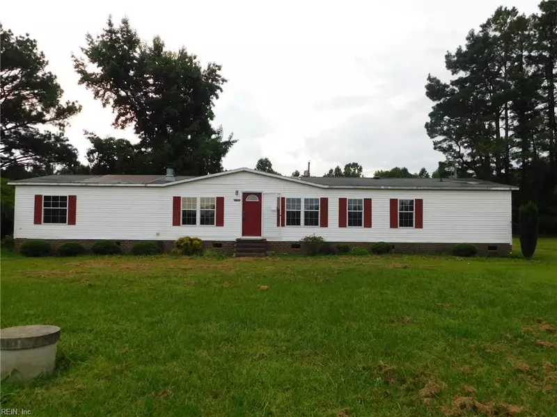 22490 Southampton PW, Courtland, VA 23837