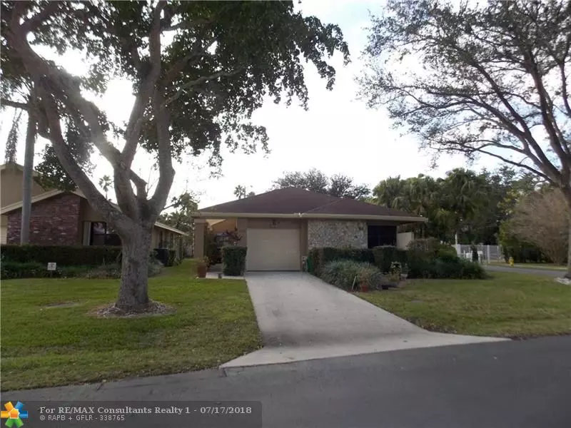 2463 Episa Ave, Coconut Creek, FL 33063