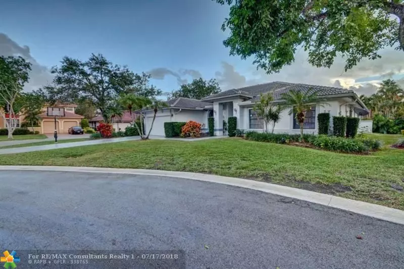 2100 Oakmont Ter, Coral Springs, FL 33071